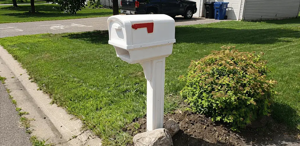 Mailbox installation for a residential curbside mailbox in Indianapolis, IN